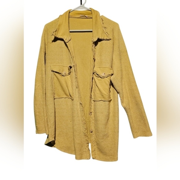 BUCKETLIST Sweaters - BUCKETLIST EUC Size Oversized Medium Mustard Cardigan Sweater